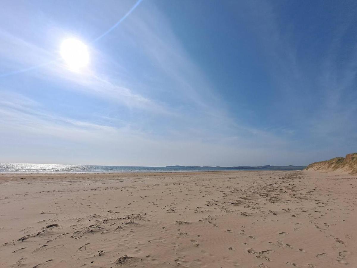 Apartment Pass The Keys Modern En-suite In Country Pubrestaurant 3 Llanddona